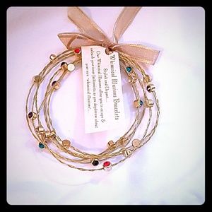 Gold Whimsical Illusions Bracelet