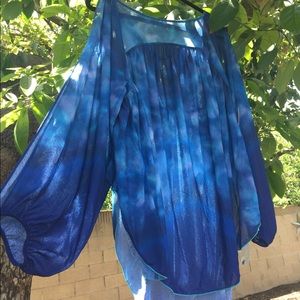 Oversized flowy slit-sleeved MYSIC TUNIC✨✨