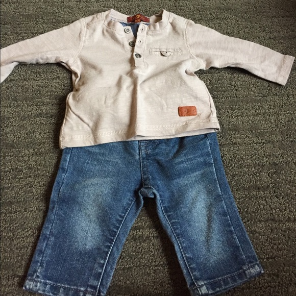 7 For All Mankind long sleeve tee and jeans 0-3m. - Picture 1 of 3