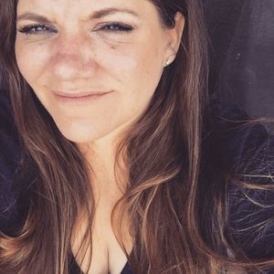 Meet your Posher, Bobbi