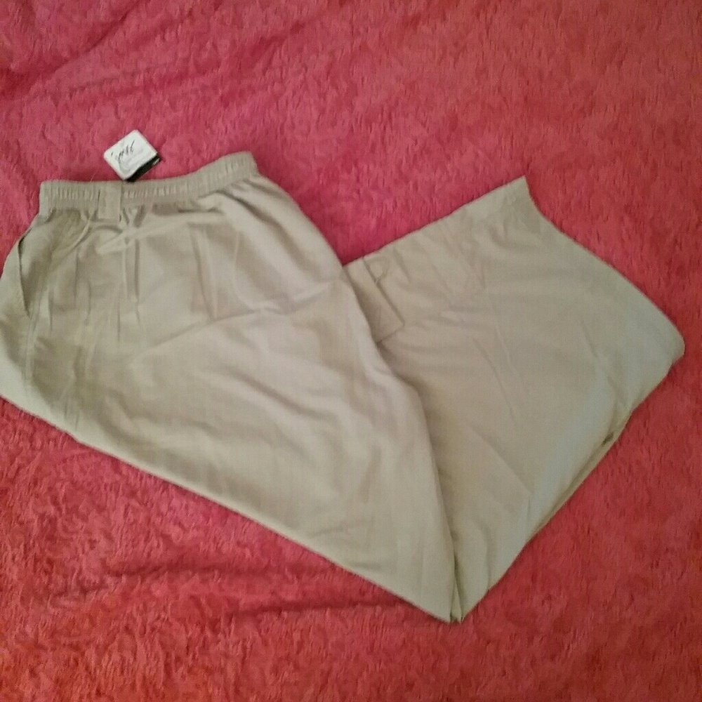 Women's 4X Tan JMS Capris