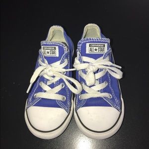 SOLD ON EBAYToddler converse all star size 10