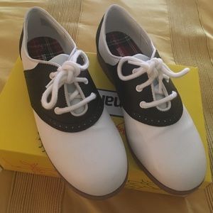 Girls black and white shoes