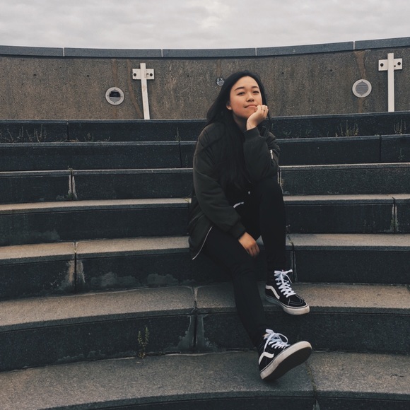 IG nicki_loo - Picture 2 of 4