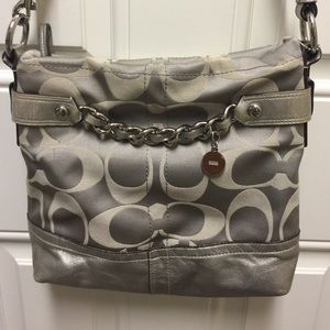 Coach cross body Authentic