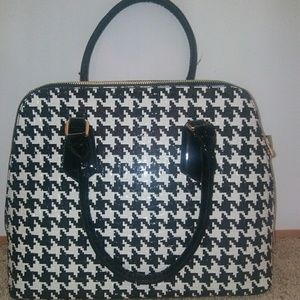 Patent leather bag