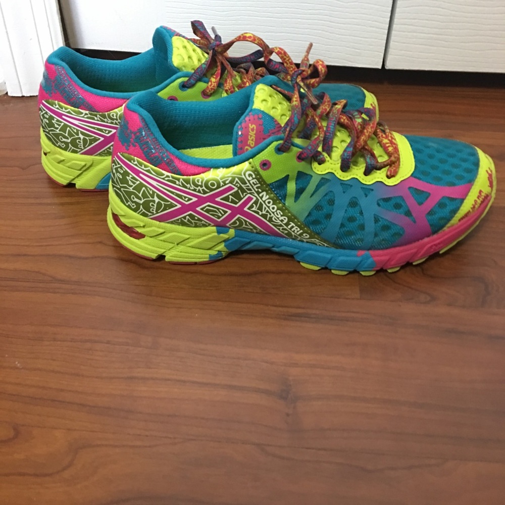Asics Sneakers