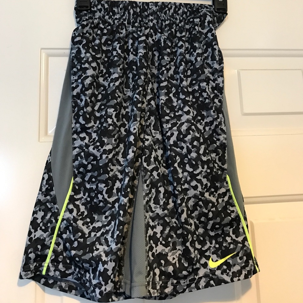 Boys Dri Fit shots Large in Big Boys!!