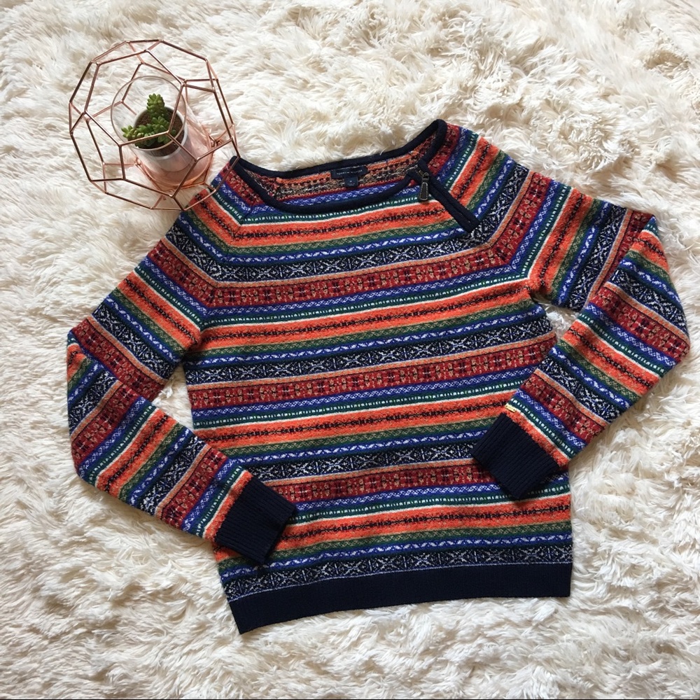 ✨Cute✨ Tommy Hilfiger Multi Color Sweater