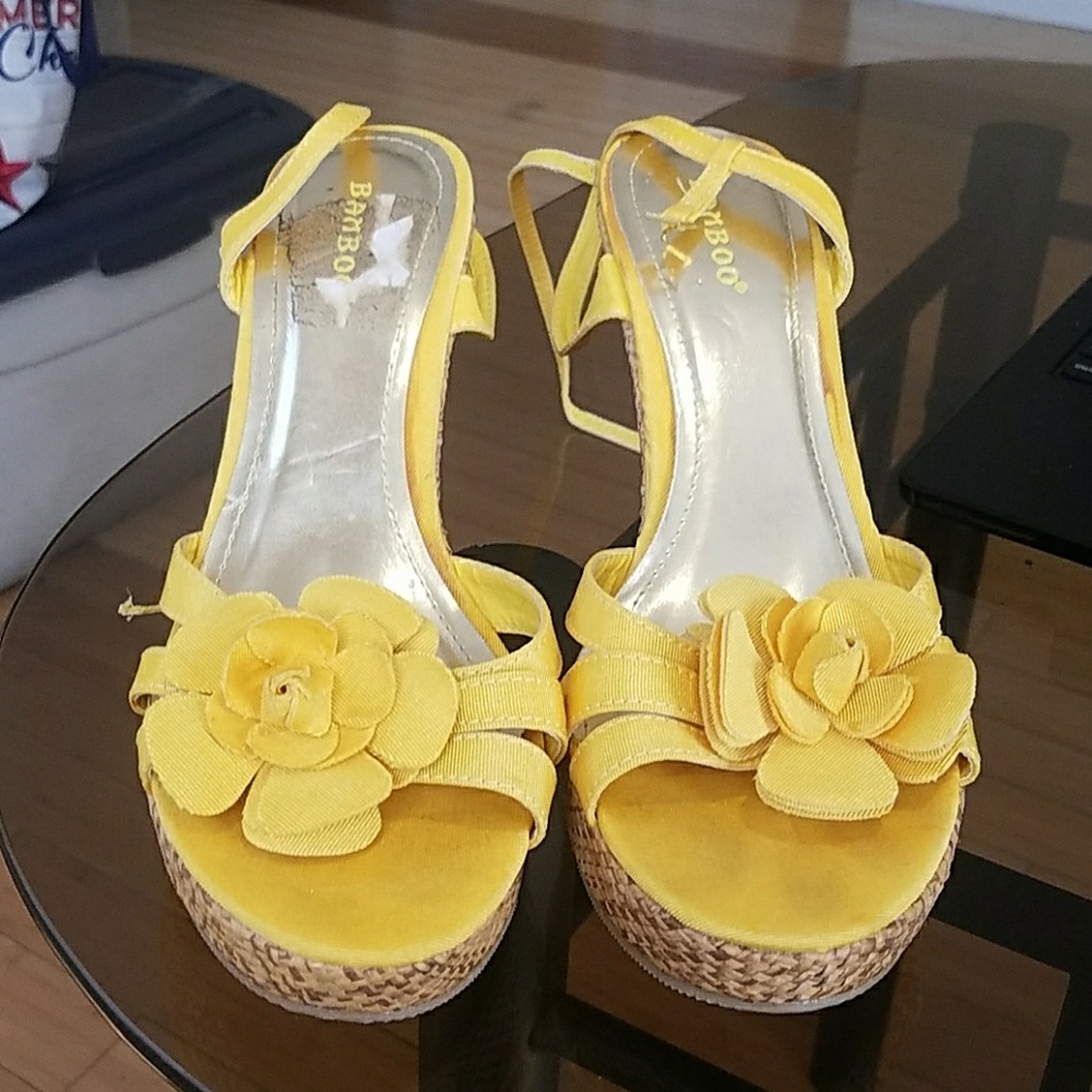 New Bamboo wedge open toe shoe