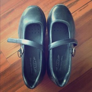 MBT Black leather Mary Jane