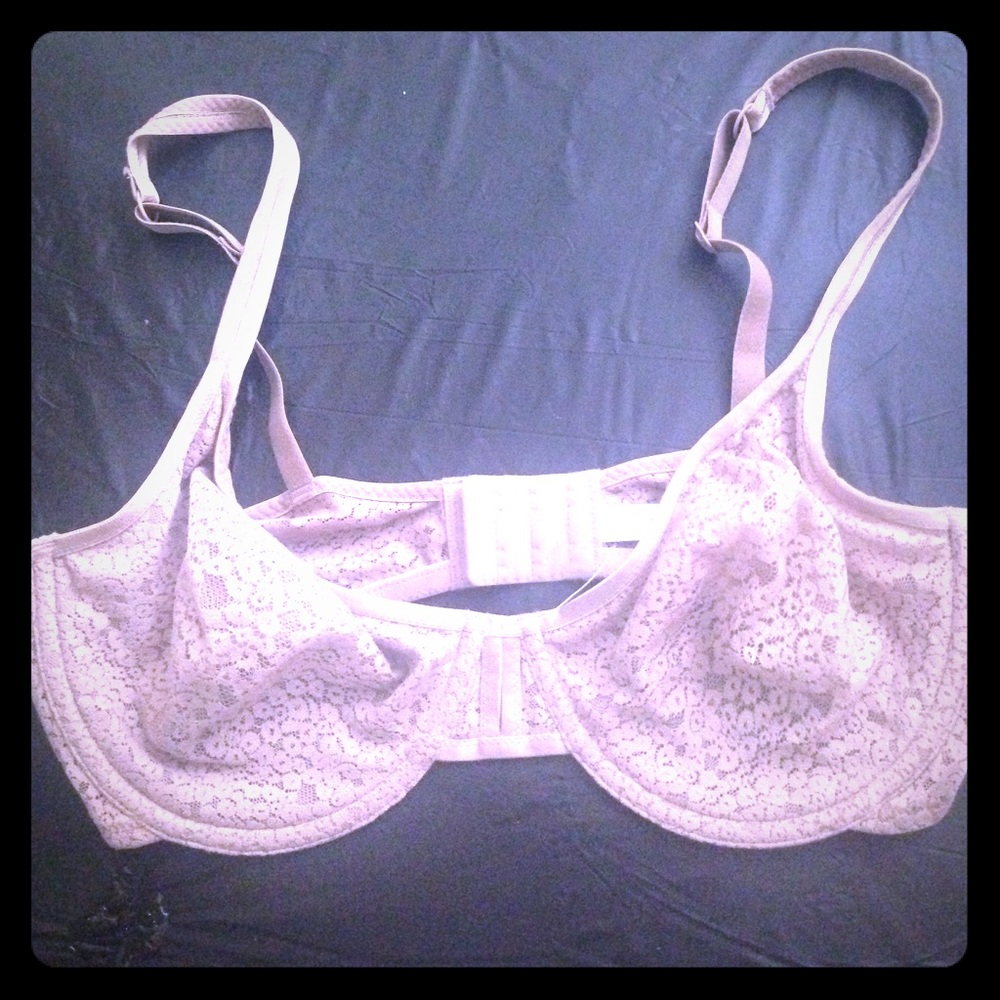 34D on gossamer bra