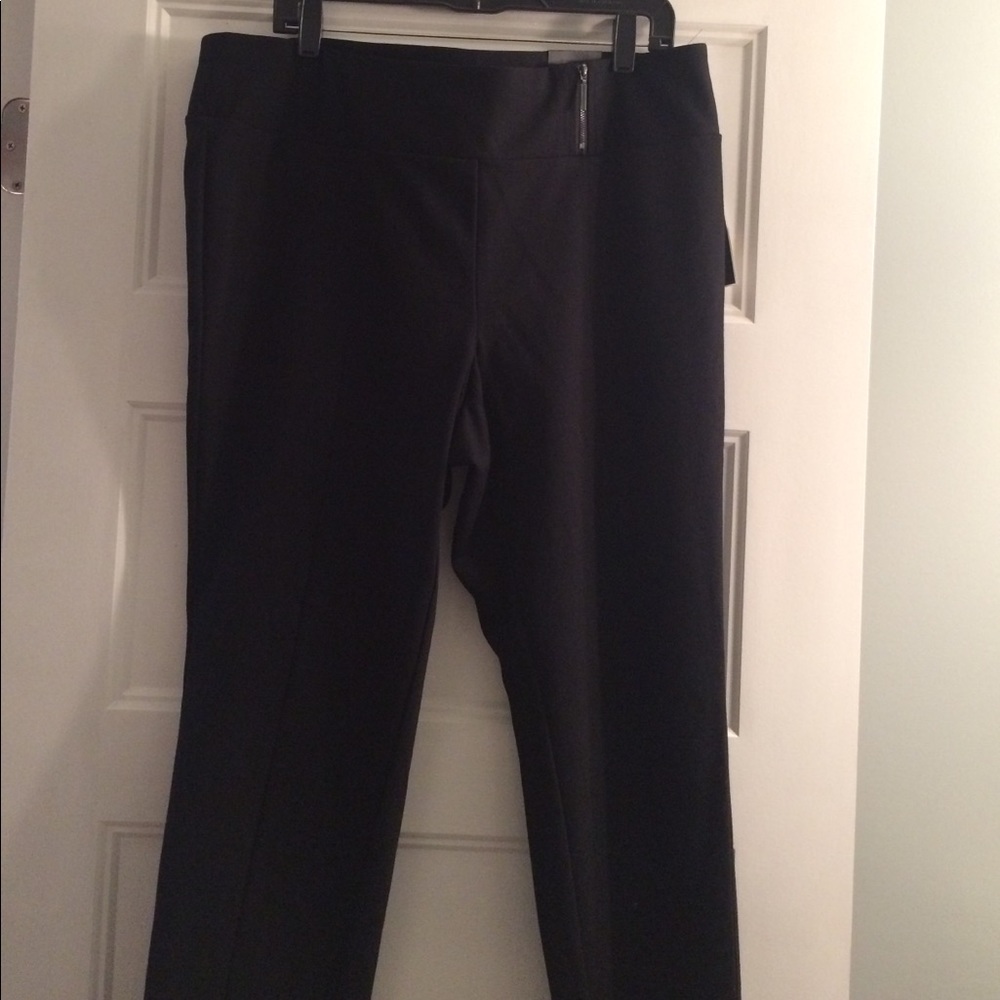 NWT- Alfani Black Slim Leg Pant