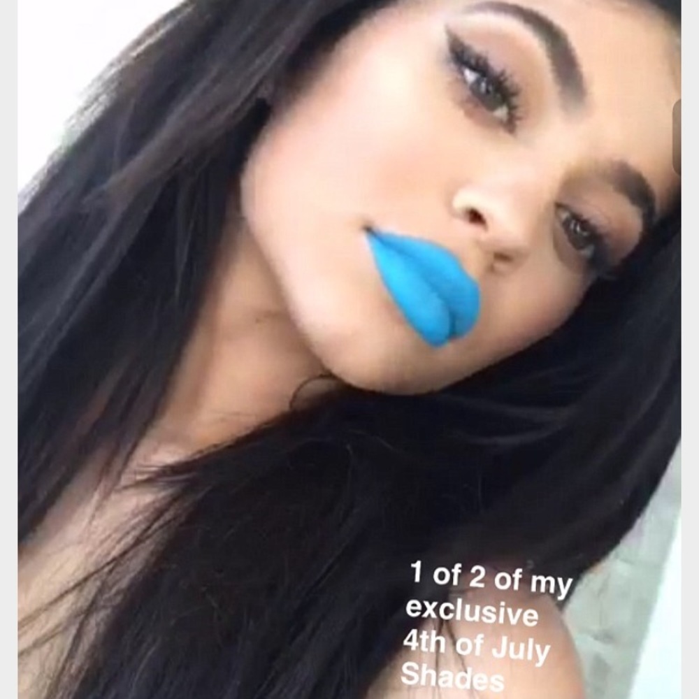 Kylie SKYLIE lip kit SOLD OUT