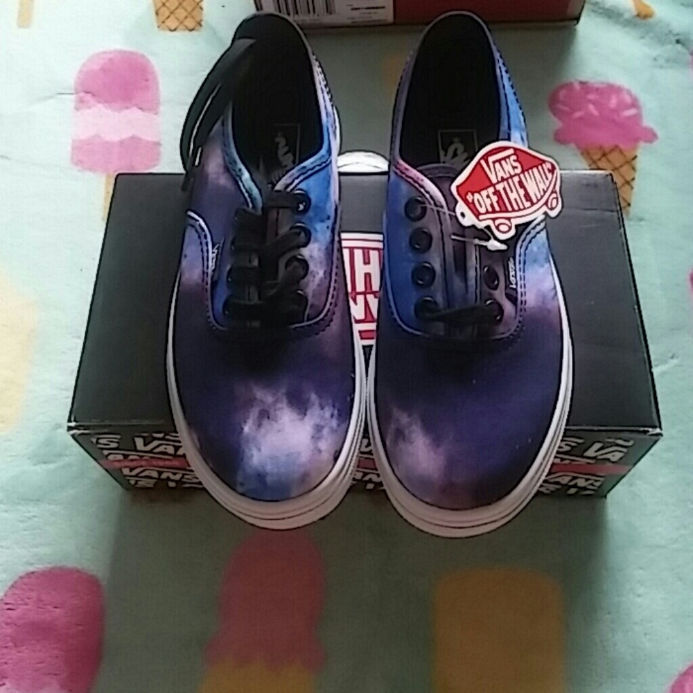 Nib Girl Cosmo Galaxy Lo Pro vans - Picture 2 of 5