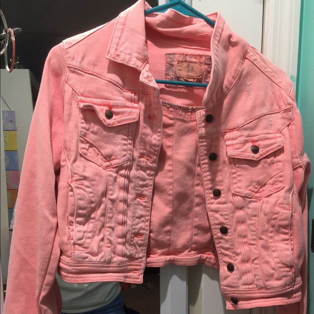 Jacket - Picture 3 of 3