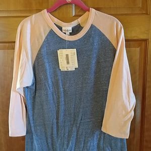 New LuLaRoe Randy Top!!