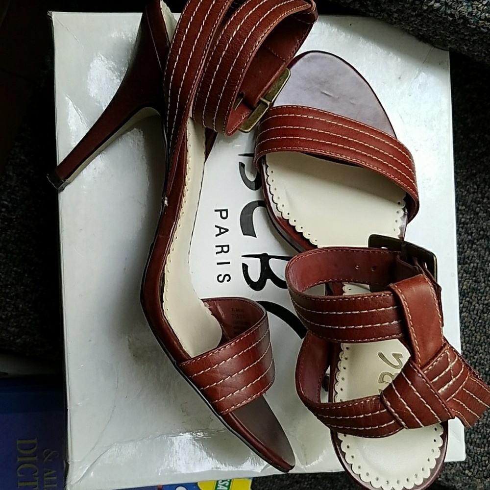 Women shoes