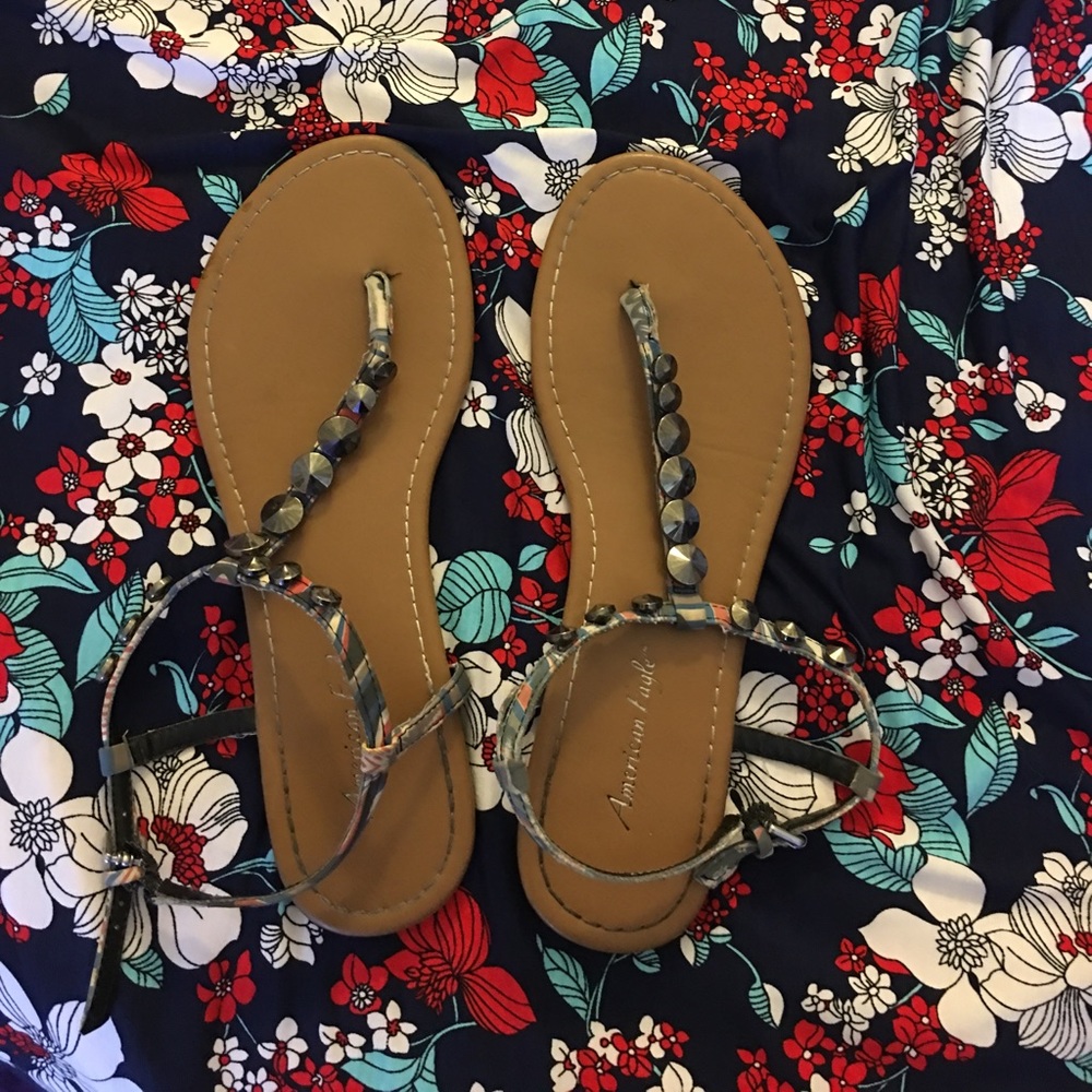 American Eagle sandals