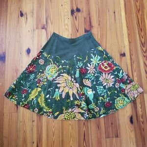 Feminine full floral skirt