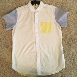 Gap Short sleeve button down colorblock oxford