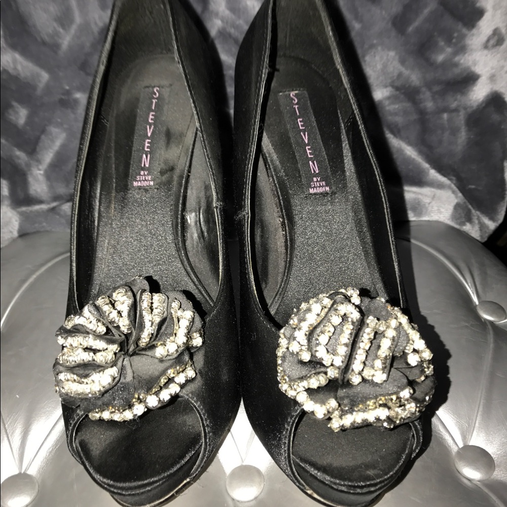 Steven by Steve Madden Pumps