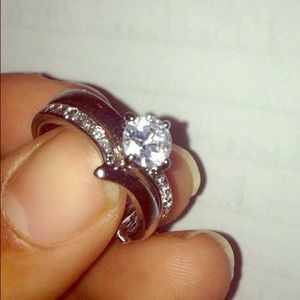 Sterling silver/cubic zirconia engagement ring