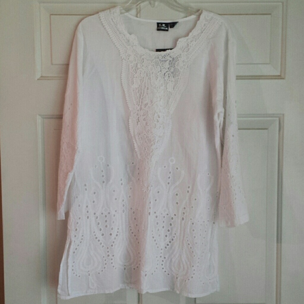 White cotton top