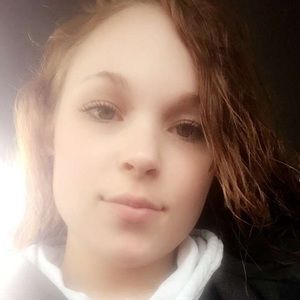Meet your Posher, Kendra