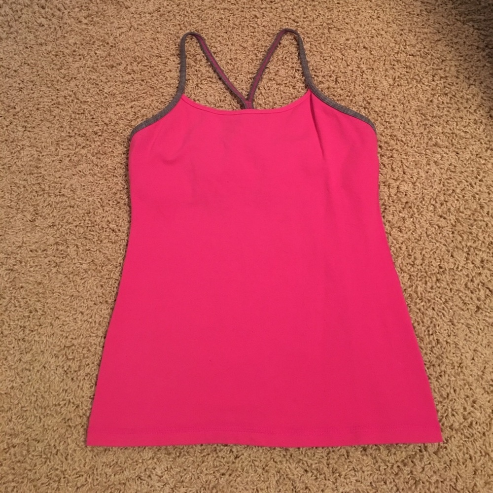 Lululemon tank