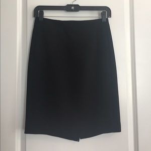 The Pencil Skirt- Black!