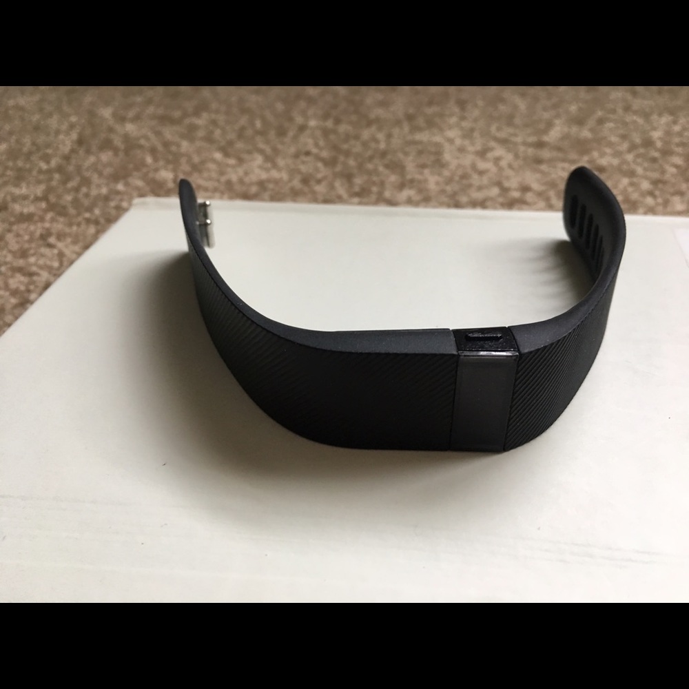 Fitbit - Picture 3 of 4