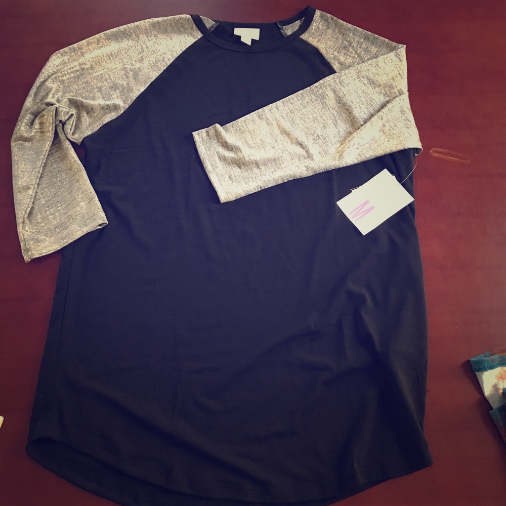 NWT Medium Lularoe Elegant Randy