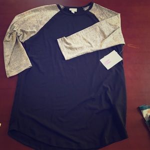 NWT Medium Lularoe Elegant Randy