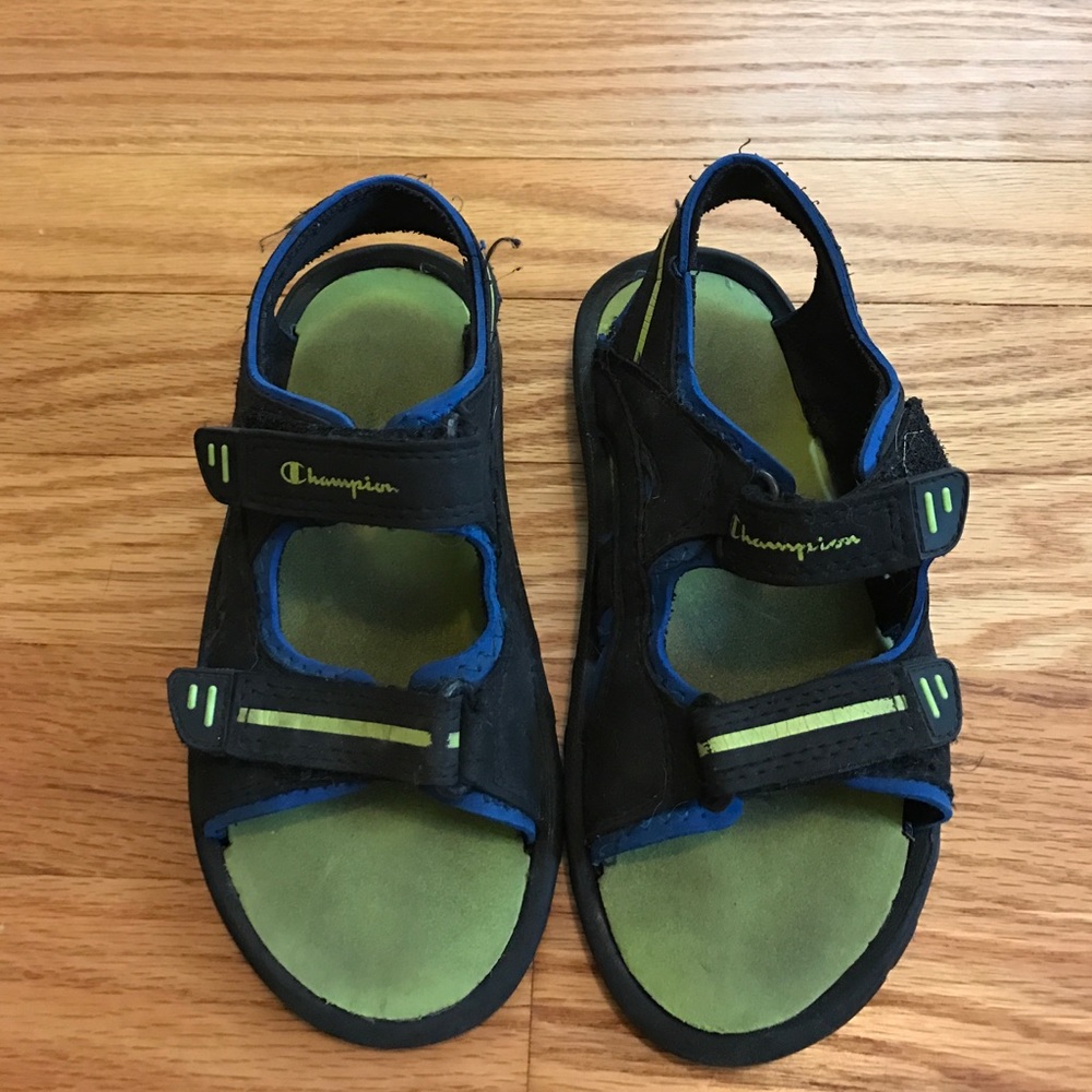 Kids Champion sandals. Size 13