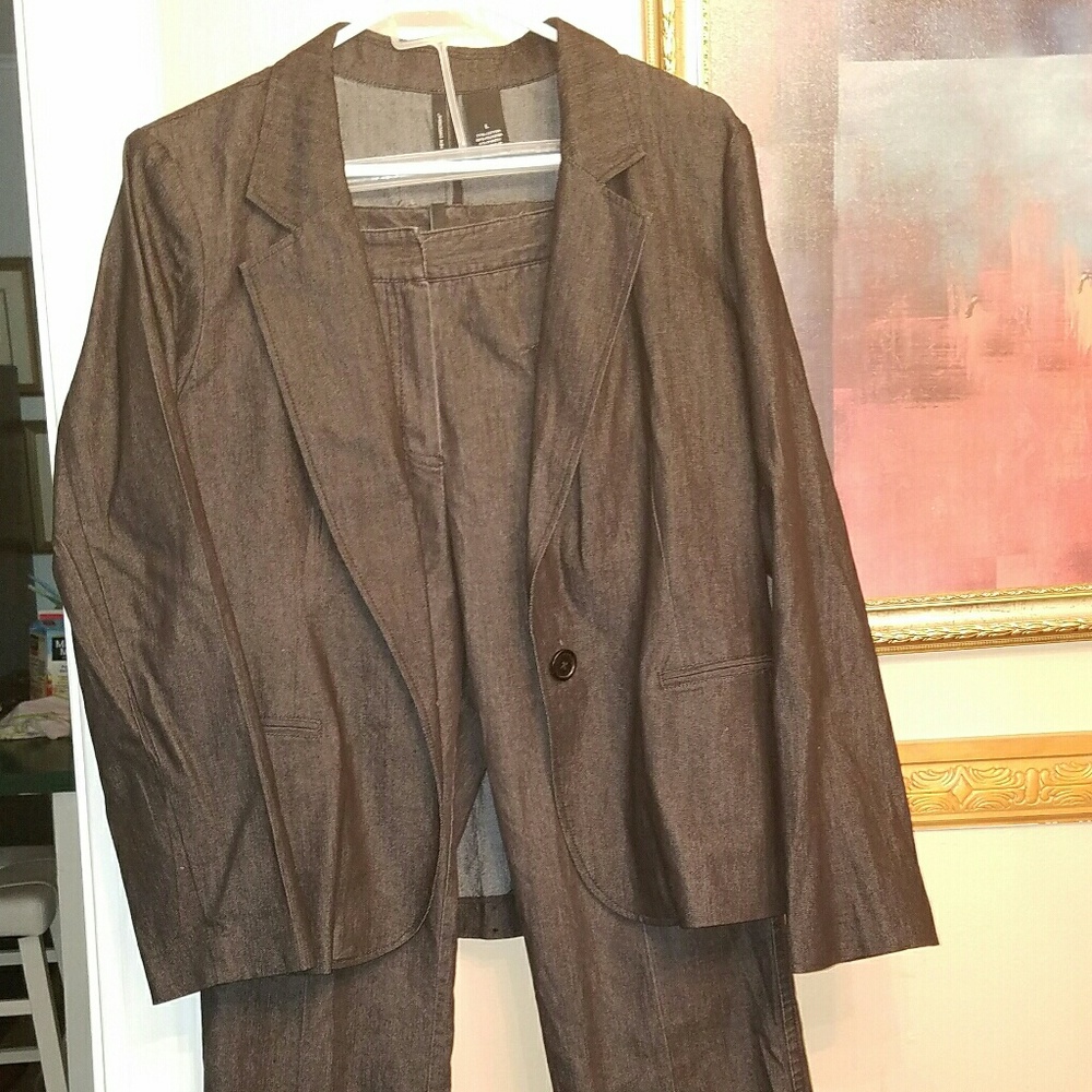 ****SOLD****Blue jean matching set.