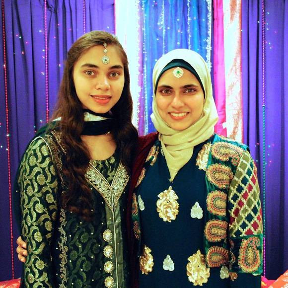 Meet your Posher, Samha - Picture 1 of 1