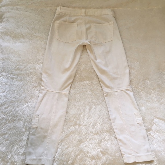 Vince White Jeans with Cargo Zipper Ankle Detail - Picture 4 of 6