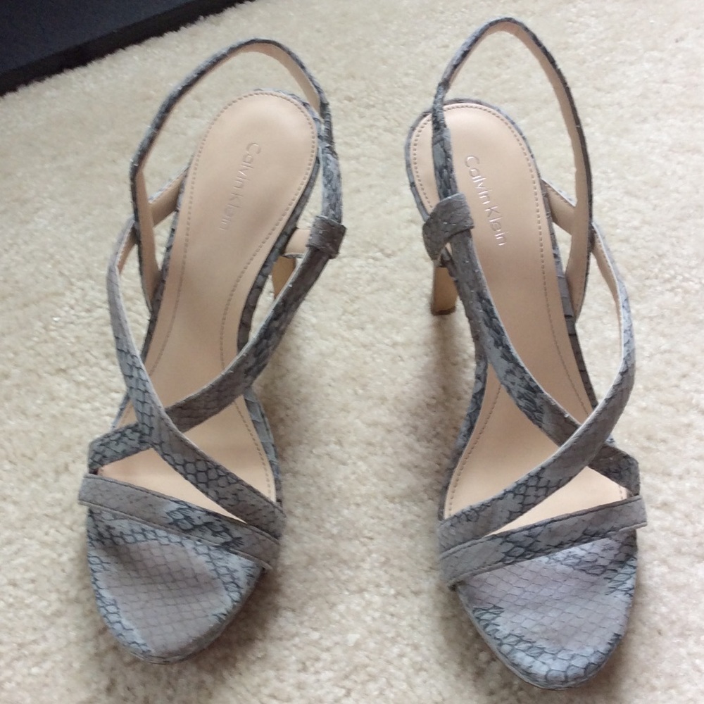Calvin Klein Prarie 8.5 sandal