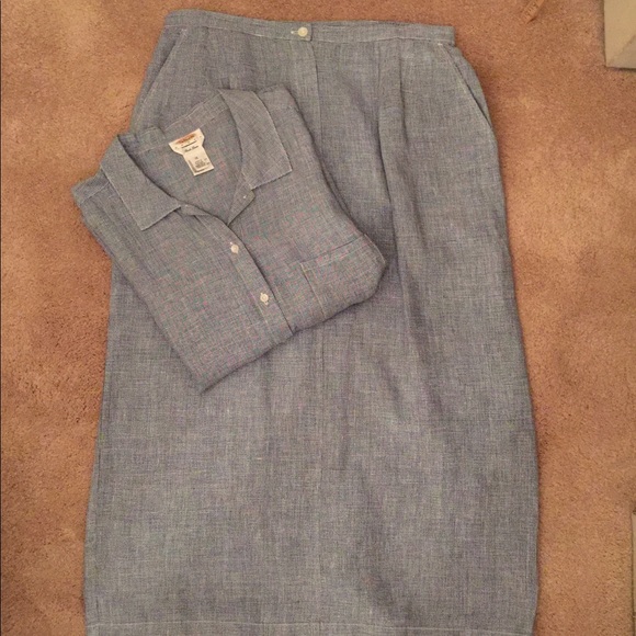 Talbots Dresses & Skirts - Talbots 2 piece set  skirt and top