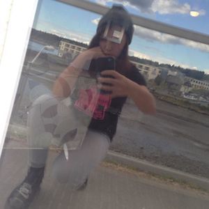 Meet your Posher, Anna