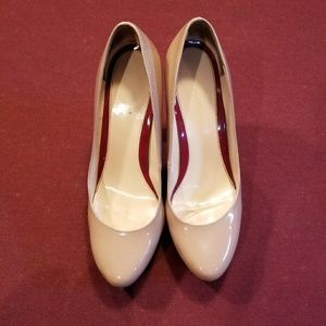 Enzo Angiolini 4 1/2" stacked heels