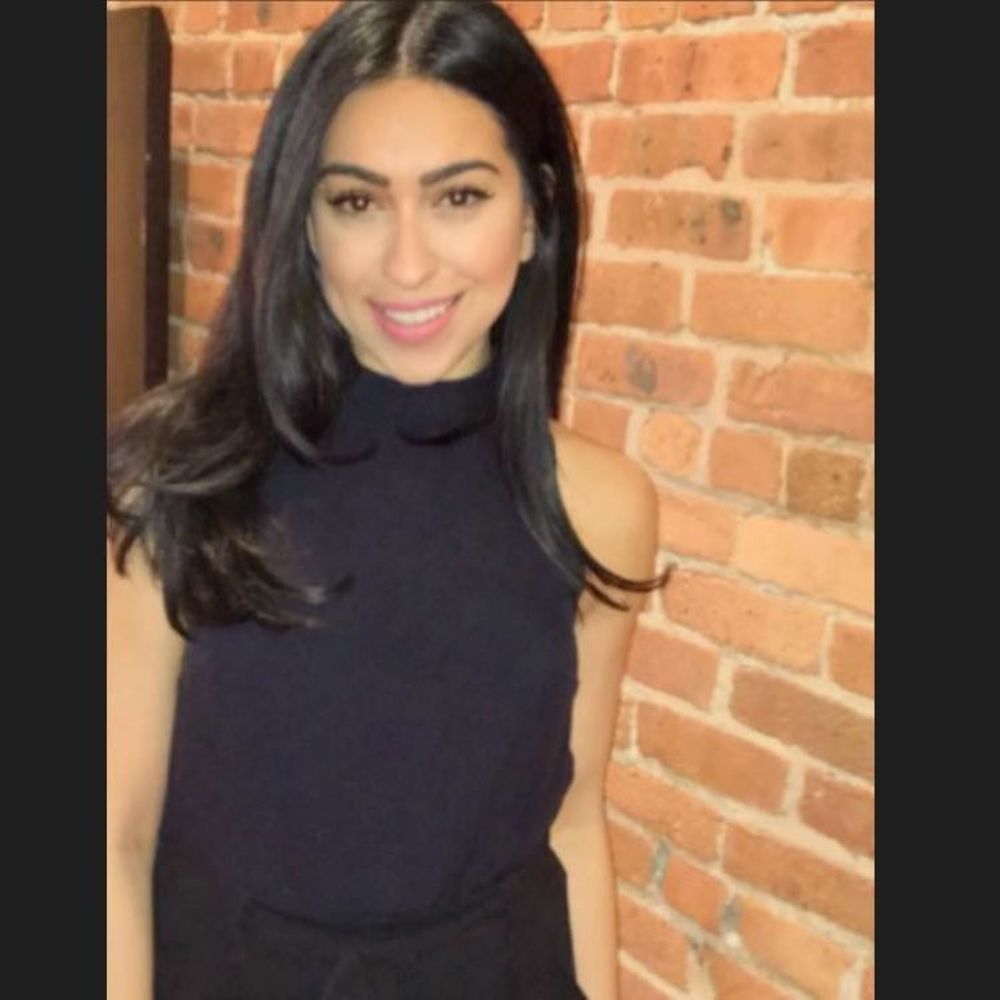 Meet your Posher, Aleena