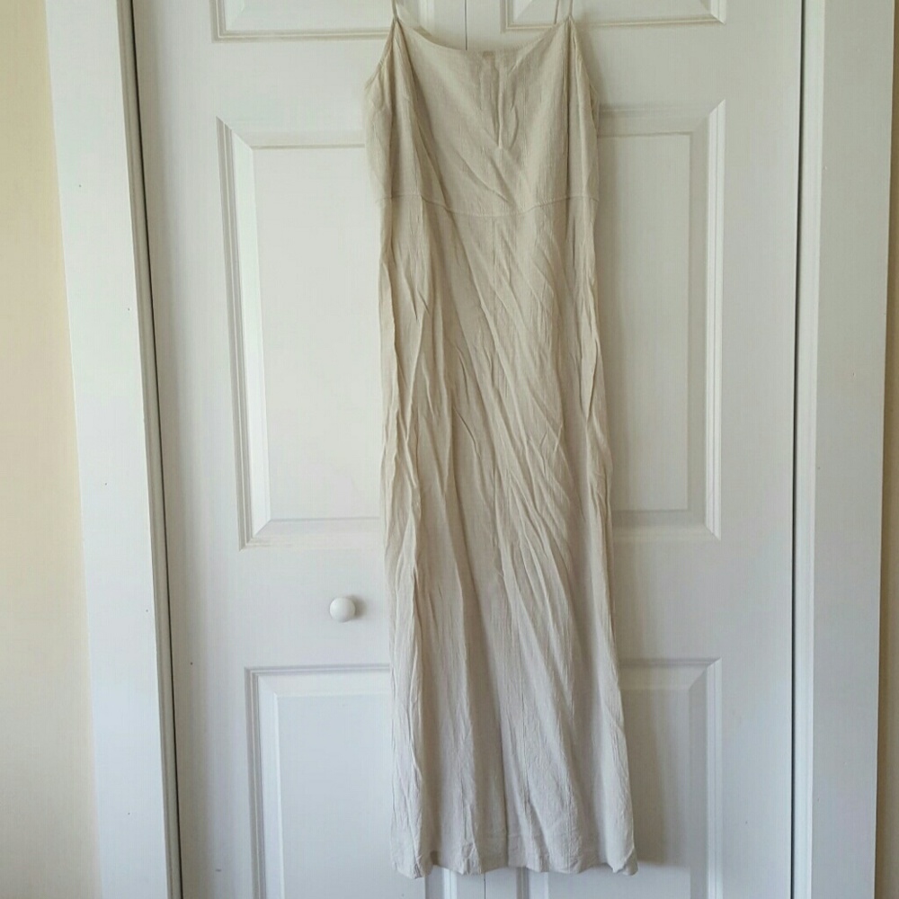 EXPRESS cream dress Size 11/12 - Picture 3 of 4