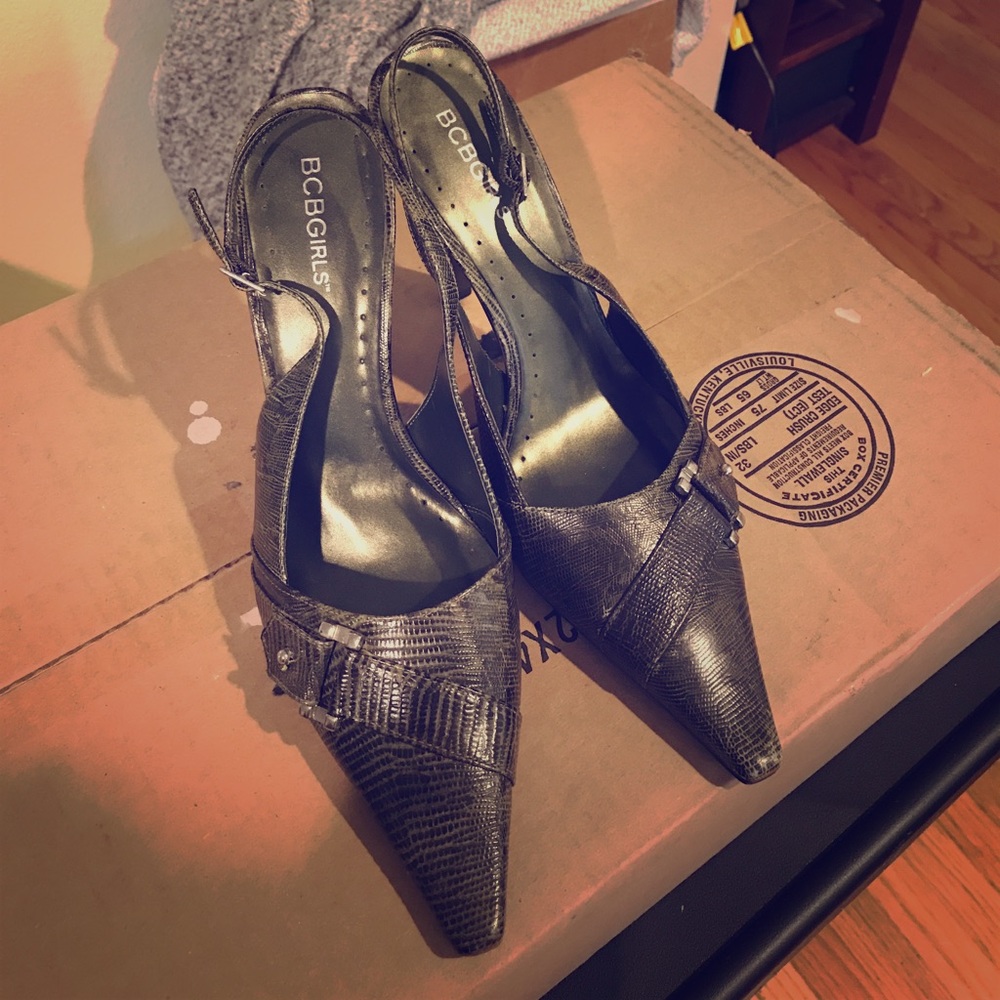 BCBG slingback heels