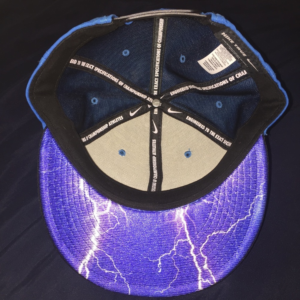 Nike Air Blue SnapBack - Picture 2 of 3