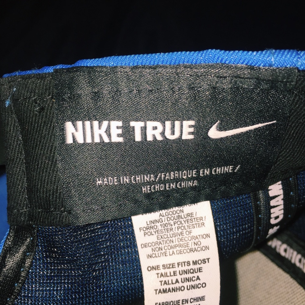 Nike Air Blue SnapBack - Picture 3 of 3