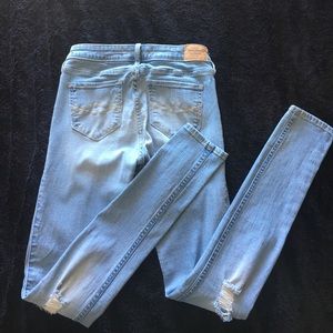 SOLD A&F super skinny jeans
