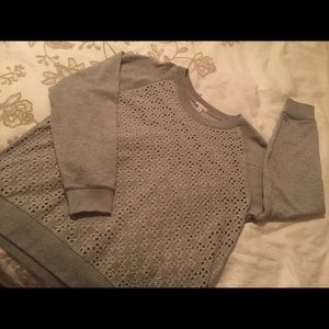 Gap Sweat shirt