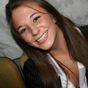 Meet your Posher, Liz
